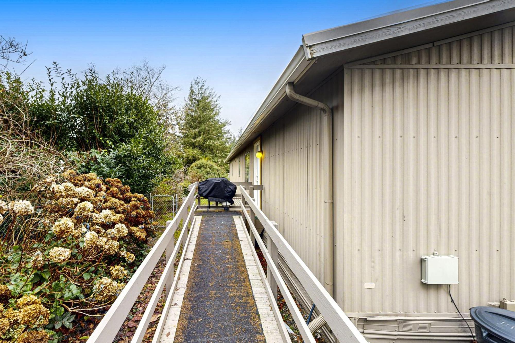 Villa Columbus Empire House Coos Bay Exterior foto